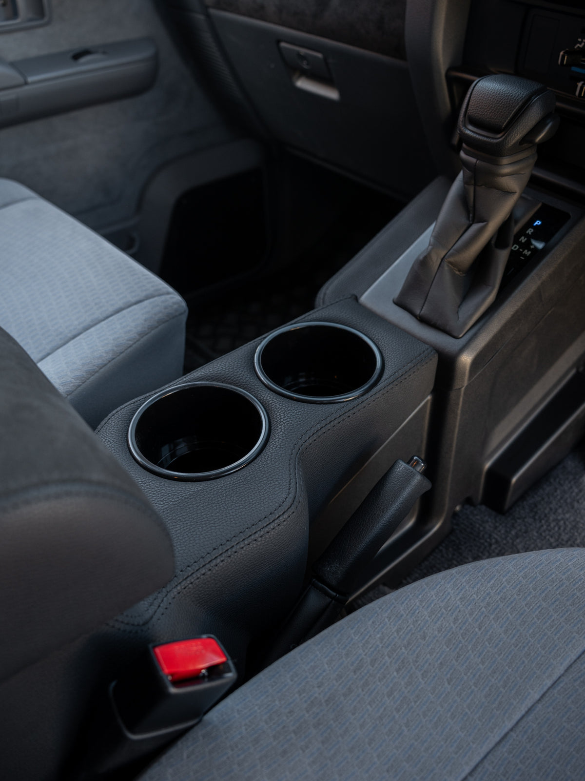 2.8L (1GD) Auto Centre Compartment- 76 Wagon and 79 Dual Cab