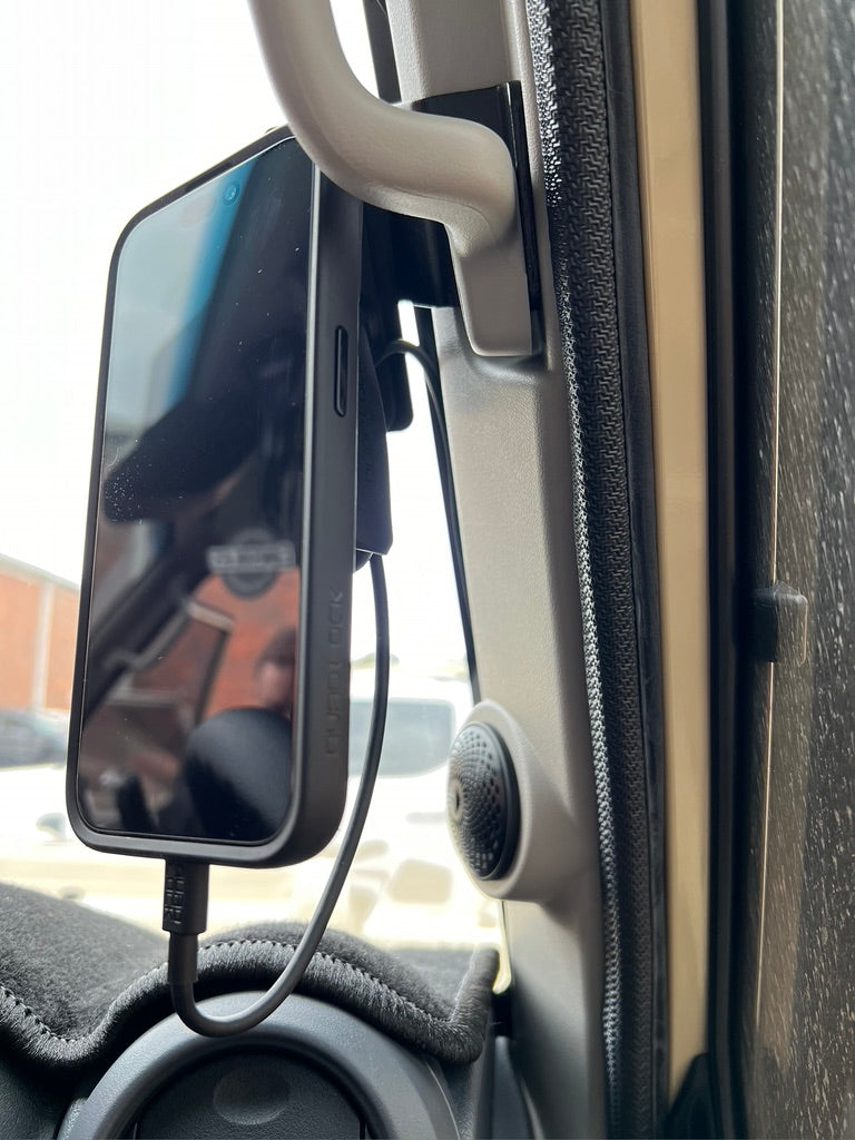 Pillar Bracket to suit Quad Lock