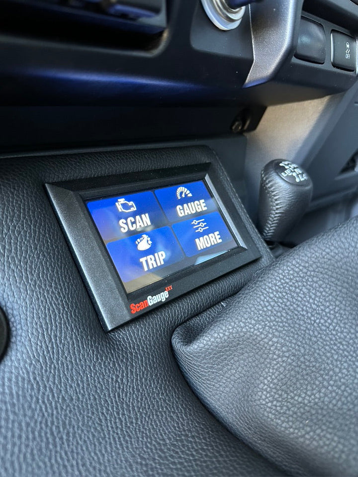 Original Full Length Floor Console with Charging Sockets and Scan Gauge III | TroopCarrier