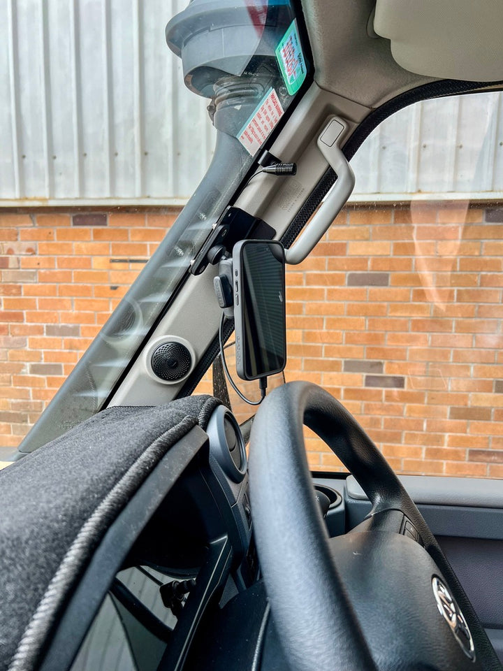 Pillar Bracket to suit Quad Lock