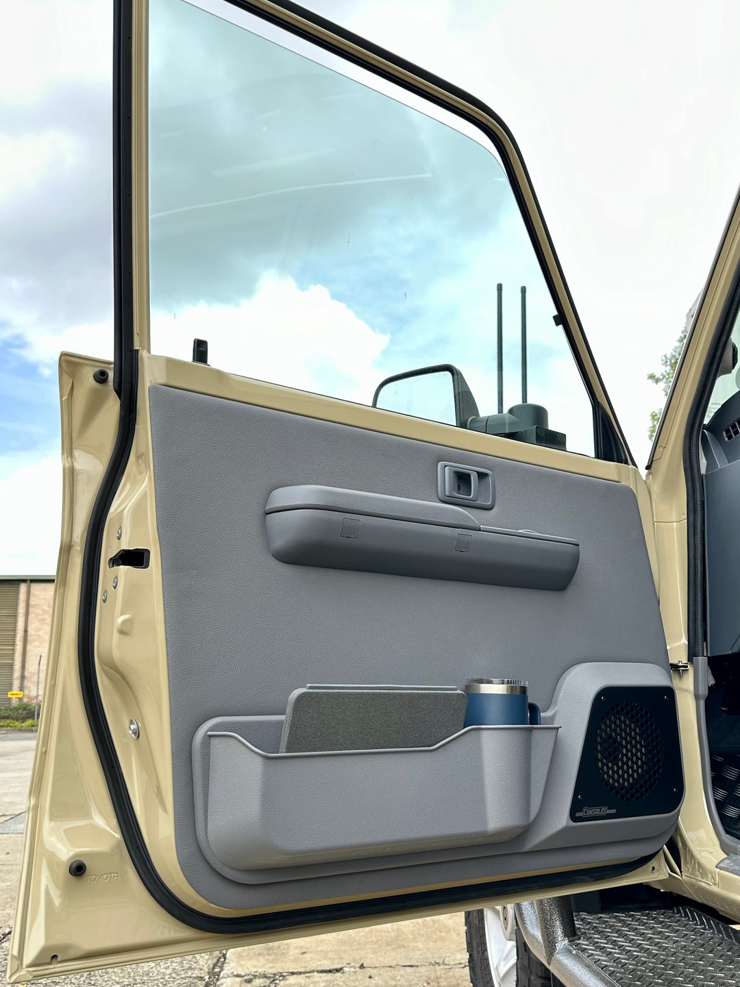 Front Premium Speaker Door Pods