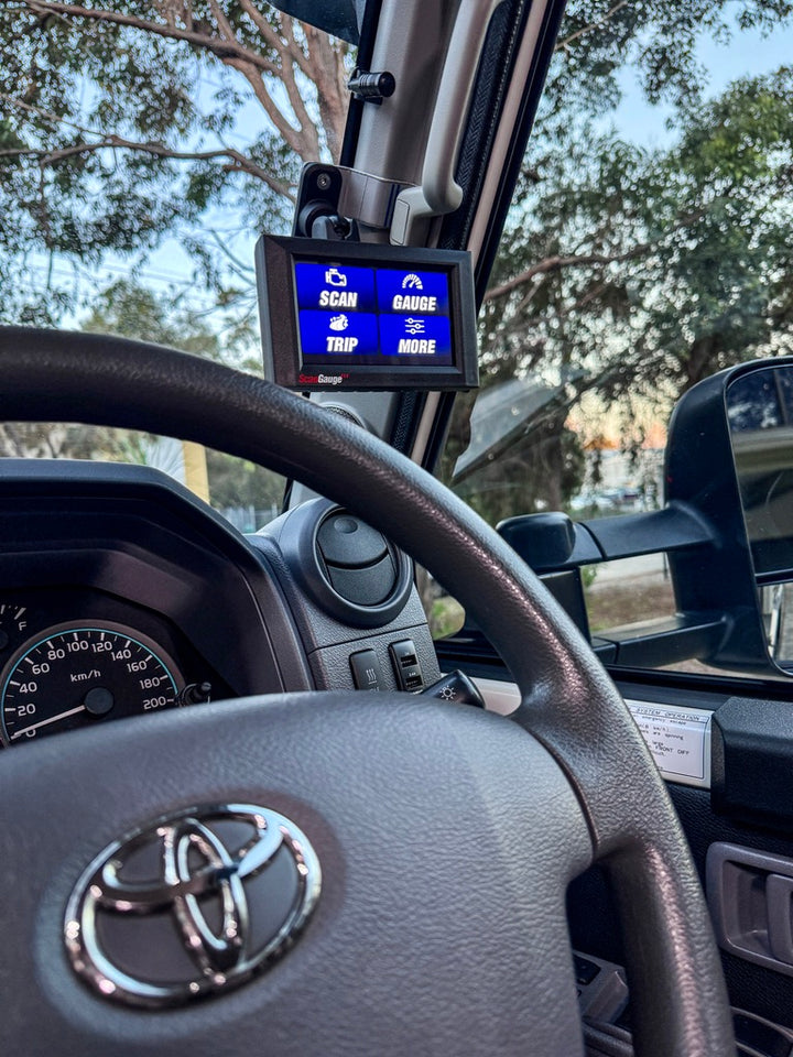 Pillar Bracket to suit Quad Lock