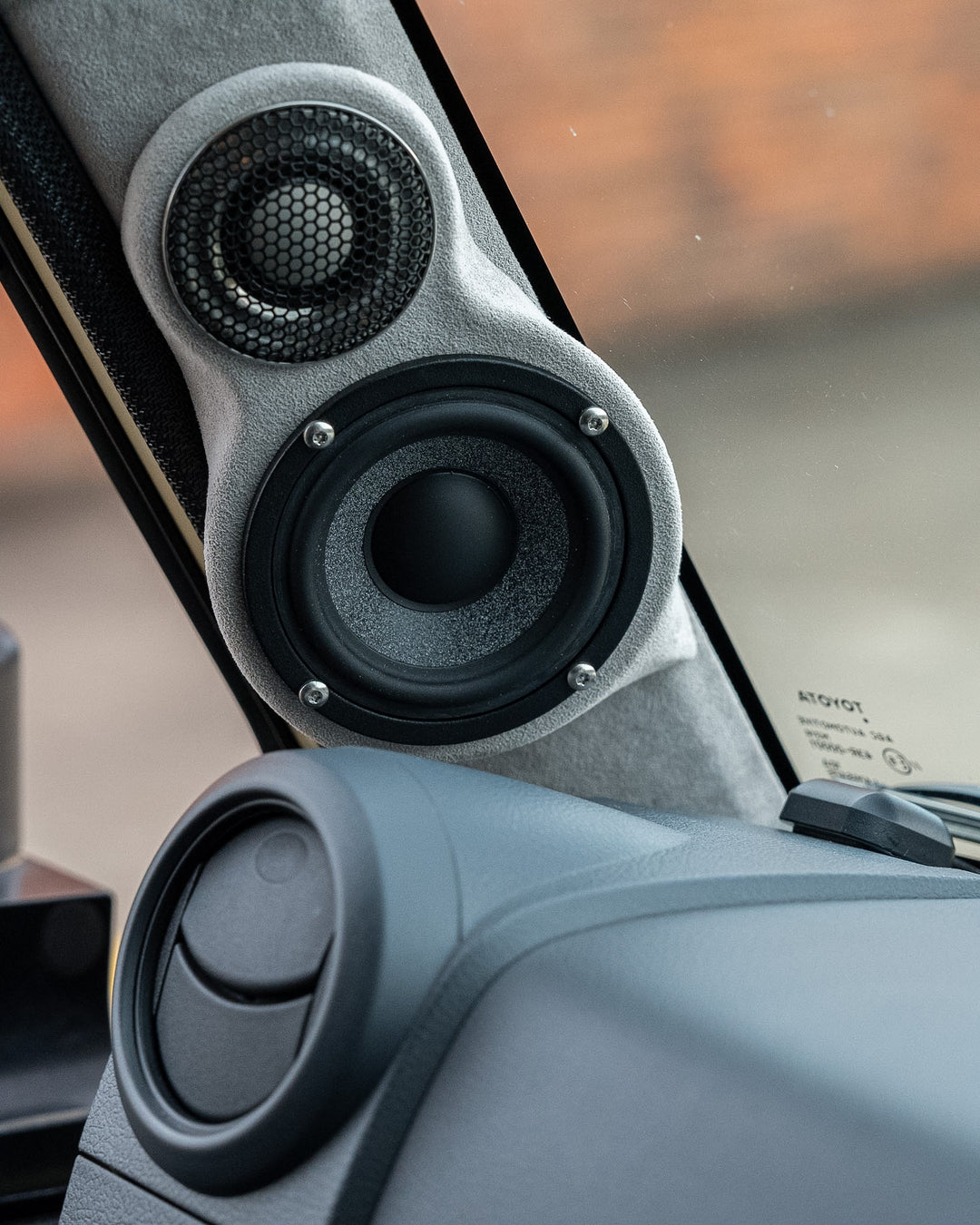 3-way A-Pillar Speaker Pods 70 Series LandCruiser (Tweeter + Midrange)