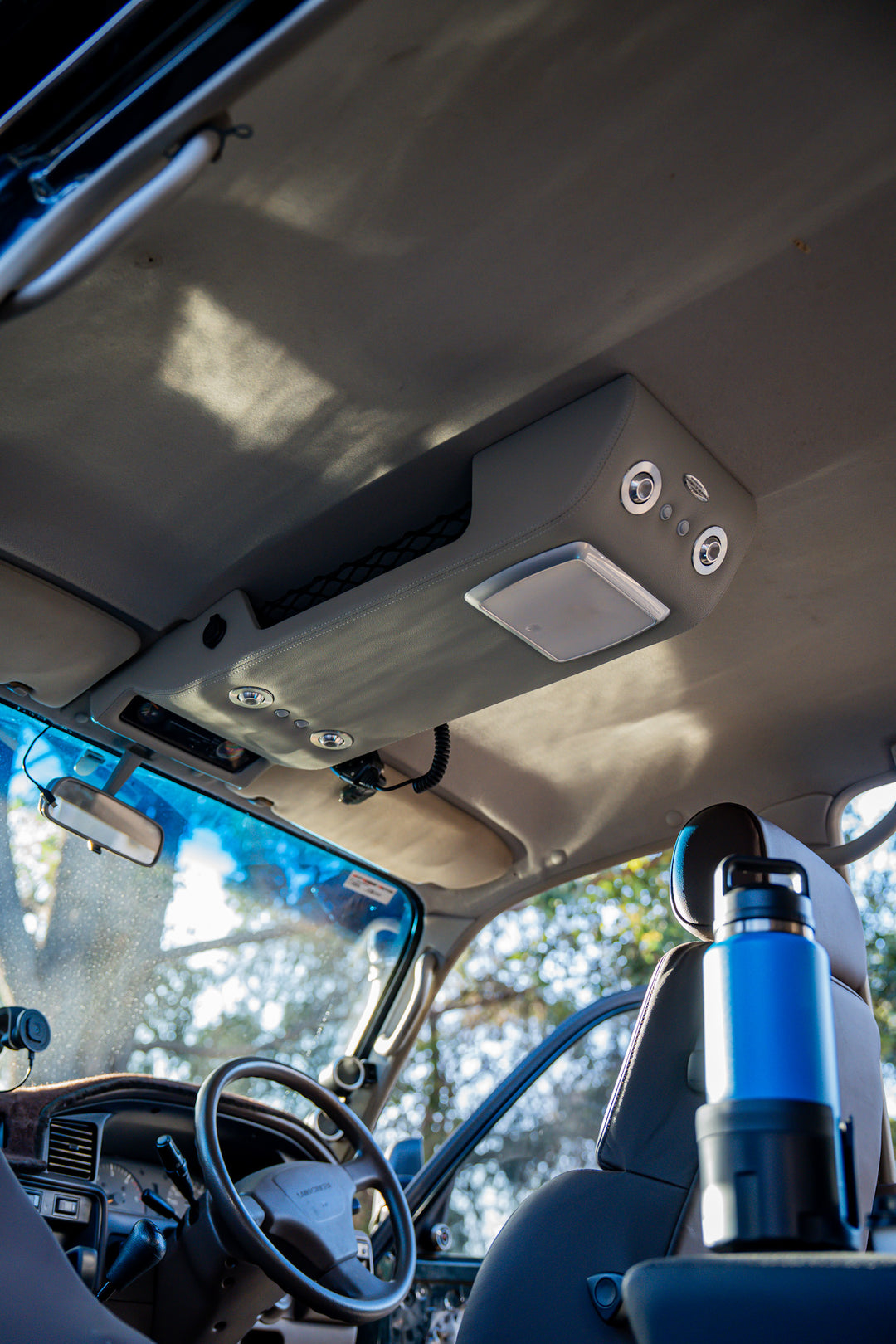 Centre Roof Console  (80 Series)