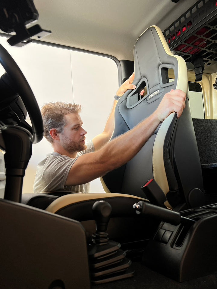 RECARO Cross Sportster CS